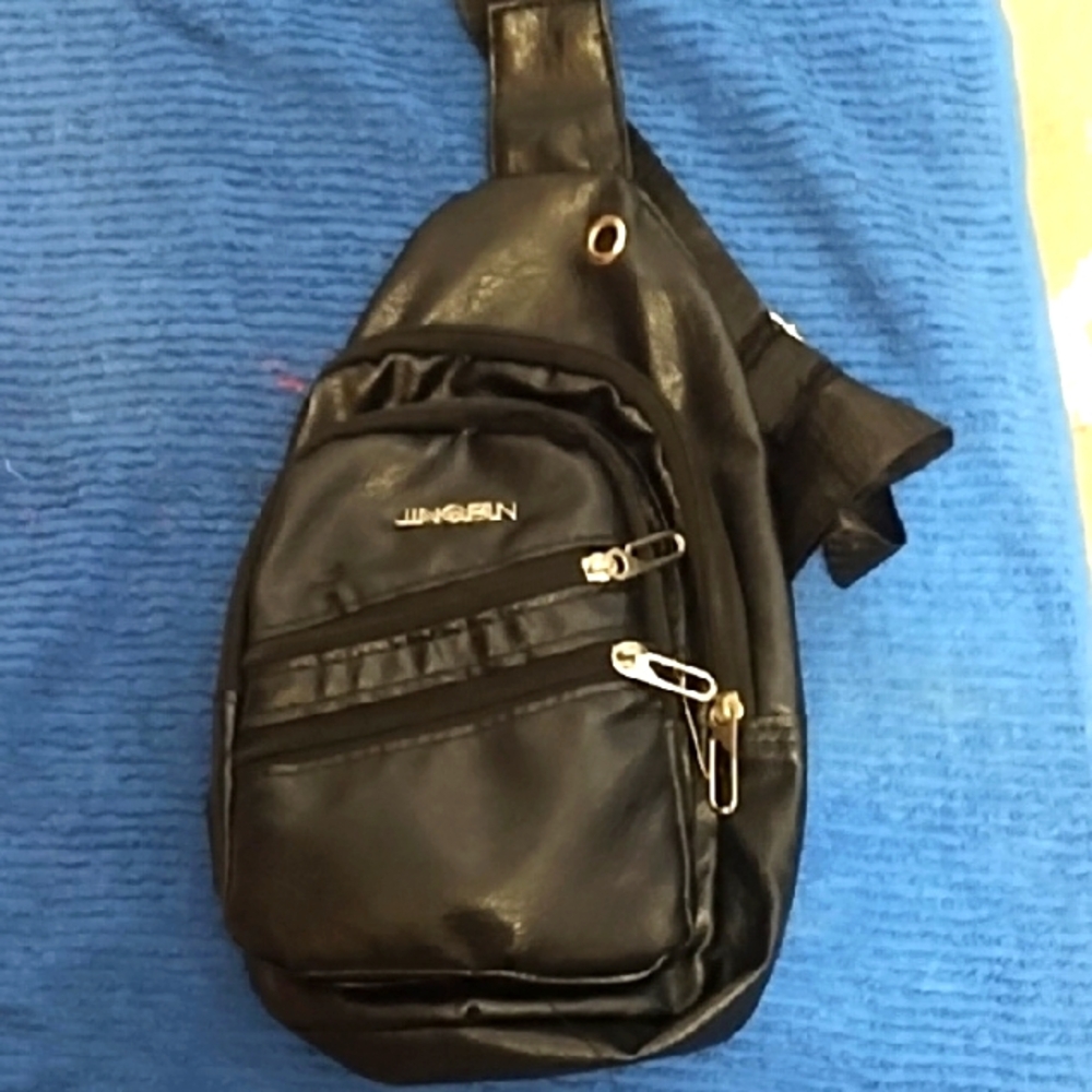 Black Men's Sling Bag
